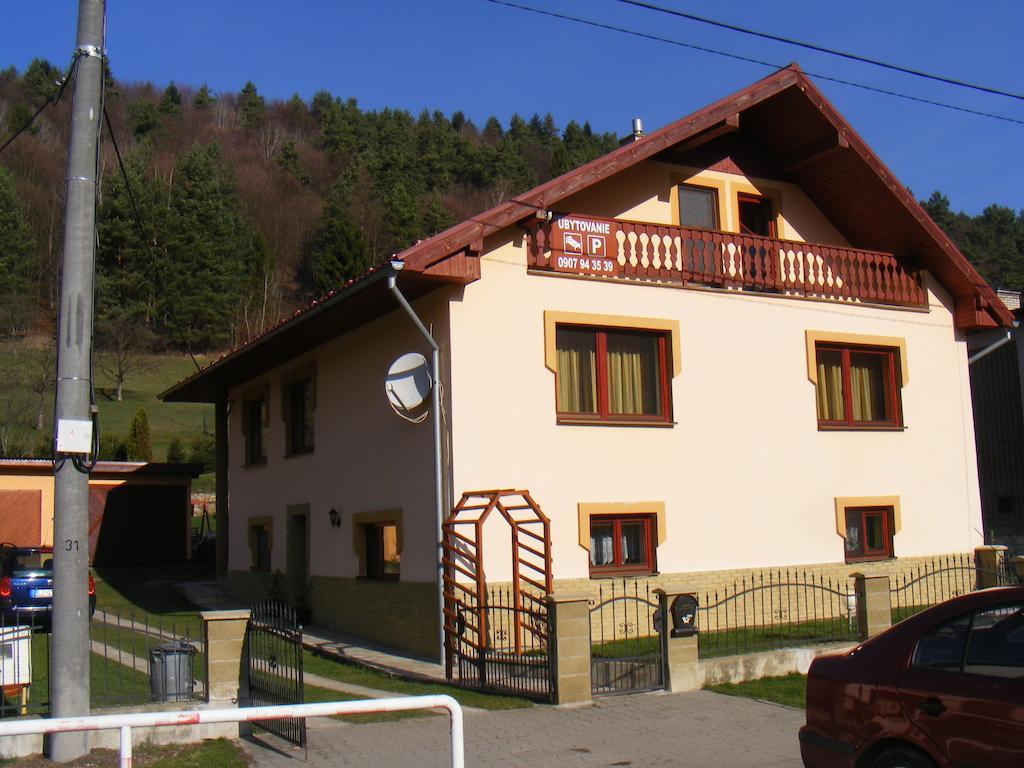 Domino Apartment Korytne Exterior photo