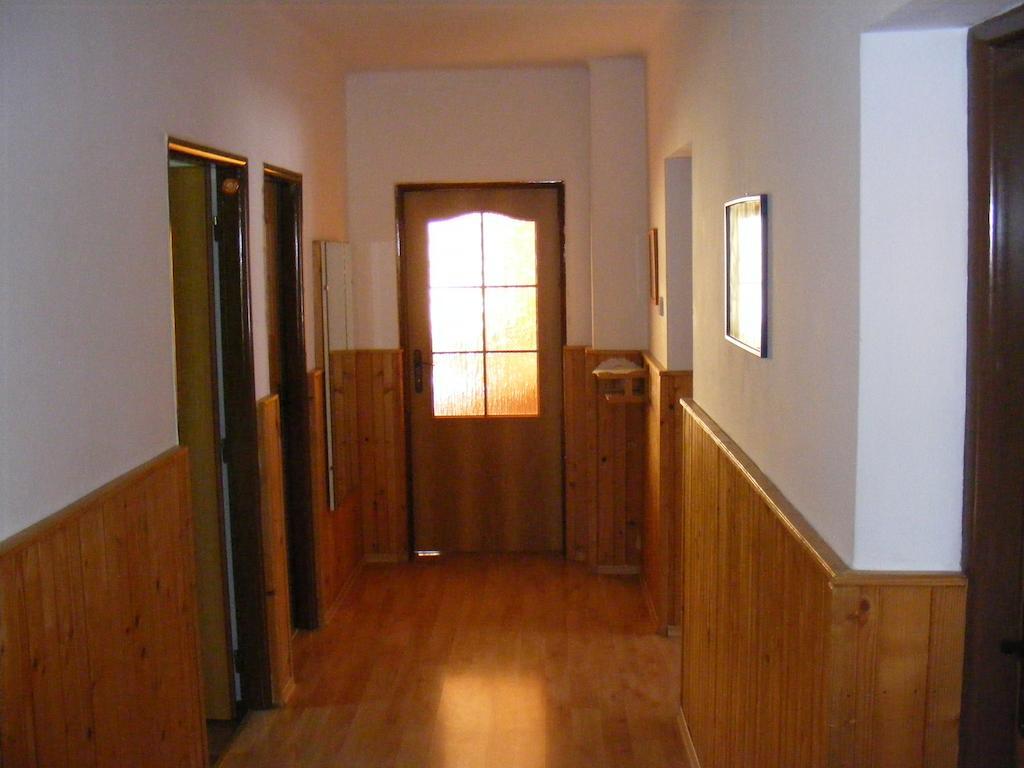 Domino Apartment Korytne Exterior photo
