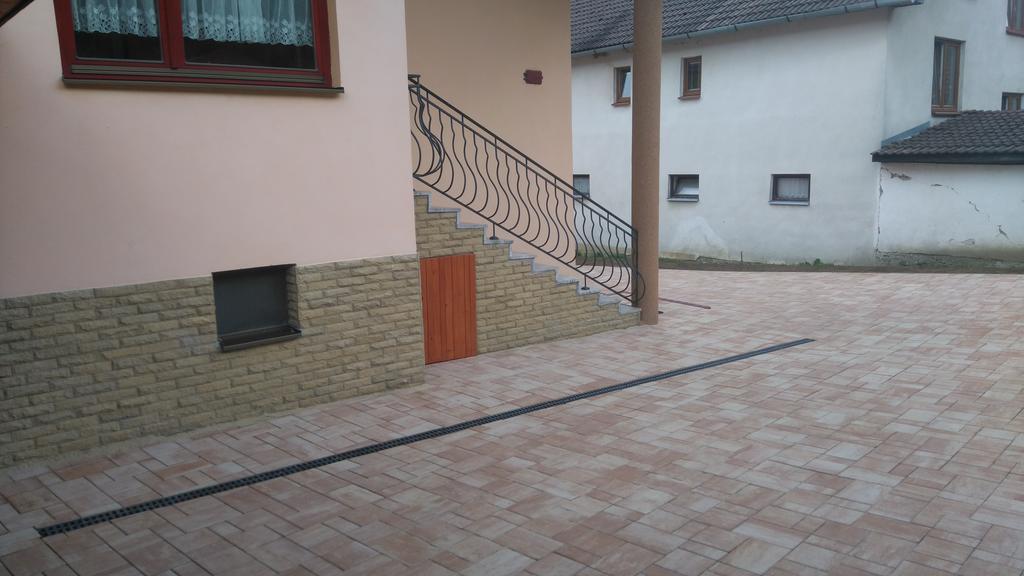 Domino Apartment Korytne Exterior photo